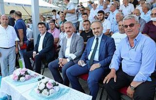 Rahvan at yarışları nefes kesti