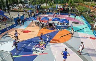 Red Bull Half Court’ta final zamanı