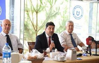 Rektör Aldemir’den fidan kampanyası