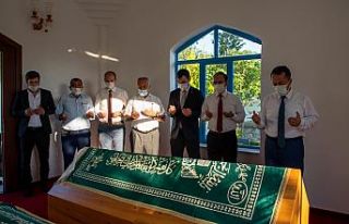 Rektör Beydemir’den Abdullah Mihalgazi Türbesi’ne...