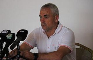 Rıza Çalımbay: “Bu sezon lig zor olacak!”