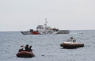 Rize’de denizde kaybolan şahsı arama çalışmaları...