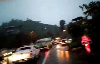 Rize’de sel ve heyelan nedeniyle bazı köy yolları...