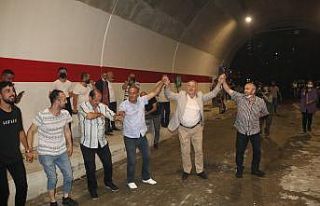 Rize’nin 70 yıllık hayalinin sona gelişi havai...