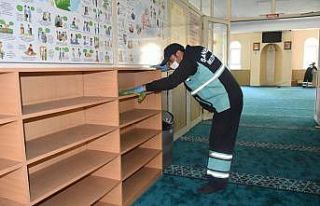 Şahinbey’de camiler bayrama hazırlanıyor