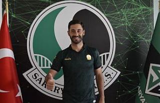 Sakaryaspor, Babaoğlu’nu renklerine kattı