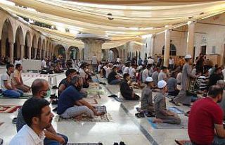 Şanlıurfa’da Kurban Bayramı namazı sevinci