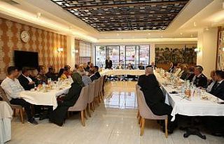 Şehit aileleri ve gaziler onuruna yemek düzenlendi