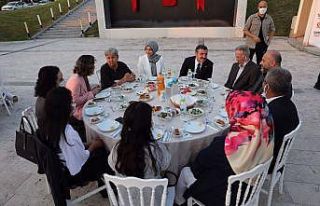 Şehit aileleri ve gaziler unutulmadı