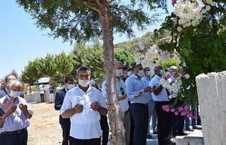 Şehit Pilot Hasan Öztürk mezarı başında anıldı