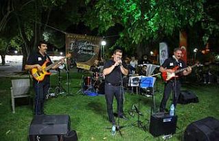 Selçuk’ta bayram neşesi, Açıkhava Ferahlı Konserleri...