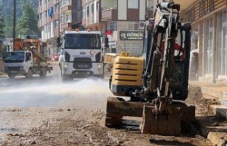 Selin vurduğu Güneysu’da temizlik çalışmaları...