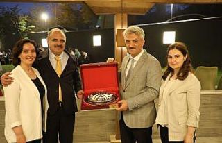 Şensoy’a veda yemeği