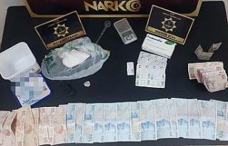 Siirt’te uyuşturucu operasyonu: 3 gözaltı