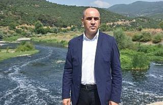 Simav Çayı siyah akıyor