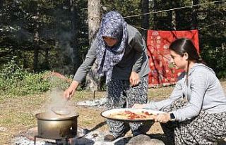 Sındırgı Gürgen yaylası, Yörüklerle şenlenmeye...