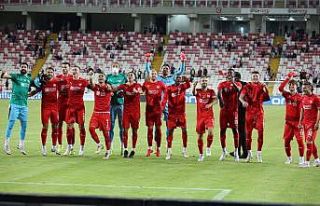 Sivasspor’da maç sonu büyük sevinç