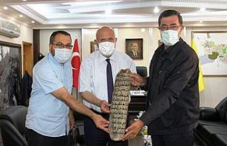 Somalili çocuklardan Başkan Pekmezci’ye anlamlı...