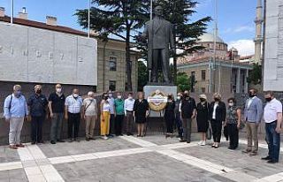 Srebrenitsa Katliamı kınandı