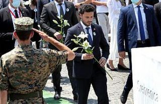 Srebrenitsa soykırımının 19 kurbanı toprağa...