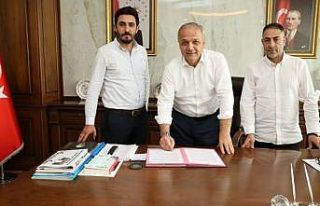 Suluova’da yeni kapalı spor salonu için imzalar...