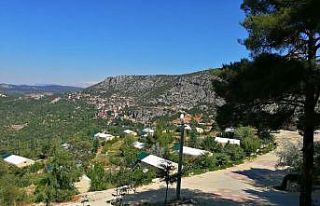 Sütçüler ilçesi yaz aylarında nüfusunu 5’e...