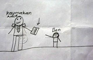 "Tablet hediye eden kaymakam" resmi çizen...