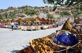 Talas Antika Pazarı yeniden açıldı