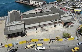 Tarihi Kadıköy Hal Binası’nda tepki çeken restorasyon...