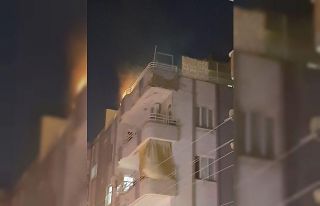Tartıştığı eşi eve dönmeyince evini yakıp...