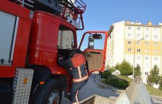 Tavşanlı’daki yangında bir kişi dumandan etkilendi