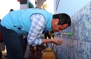 TDV Madagaskar’da açtığı su kuyusu ve vakıf...