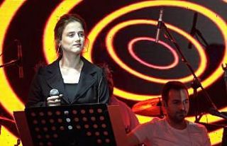 Tek isteği Ebru Gündeş ile düet yapmak