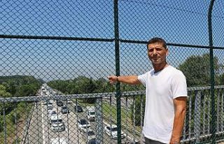 TEM’de tatilci yoğunluğu görenleri şaşırtıyor