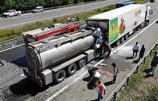 TEM’de zincirleme feci kaza: Tanker tıra ok gibi...
