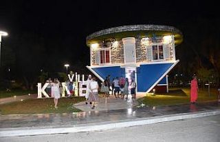 Ters ev ziyaretçi akınına uğradı