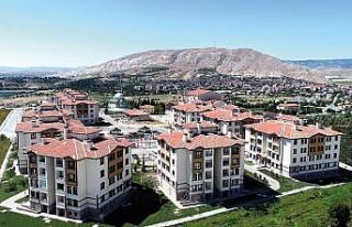 TOKİ, 1 milyonuncu evin anahtarını teslim ediyor