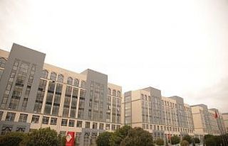 TOKİ, Şanlıurfa’da 54 konut ile 32 iş yerini...