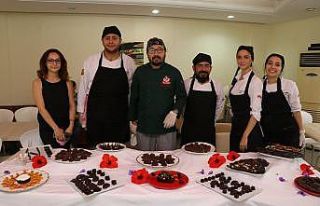 Toros Üniversitesi’nde Dünya Çikolata Günü...