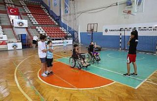 Turgutlu Belediyesinde spora ’Engel’ yok