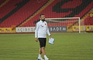 Turgutluspor’da teknik direktörlüğe Akgün getirildi