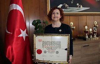Türkiye’nin ilk Türk kadın doktorunun diploması...