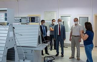 Üniversitenin robotik alanında çalışmalarını...
