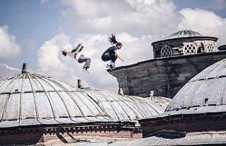 Ünlü sporcular Kapalıçarşı’da şov yaptı