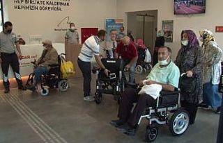 Üsküdar’da İyilik Müzayedesi’nde toplanan...