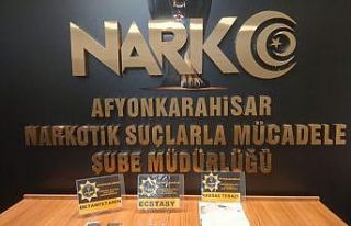 Uyuşturucu operasyonunda 2 kişi gözaltına alındı