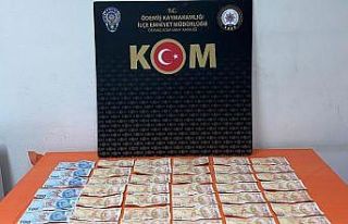 Üzerindeki paraların hepsi sahte çıktı