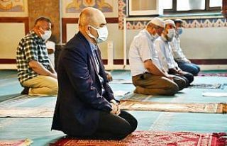 Vali Dağlı: "Mümkün olduğunca telefonla...