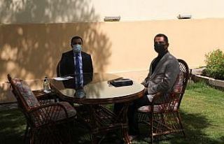 Vali Öksüz, Çiğdem’i makamında kabul etti