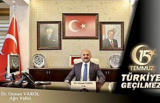 Vali Varol: “Milletimizin tuttuğu demokrasi nöbetleri...